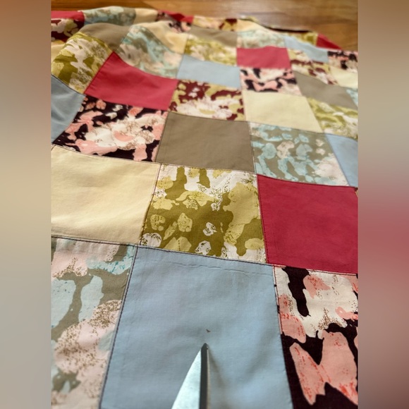 J. Crew Allover Patchwork Button Down Casual Preppy Colorful Men’s Shirt Size XL - Picture 11 of 12